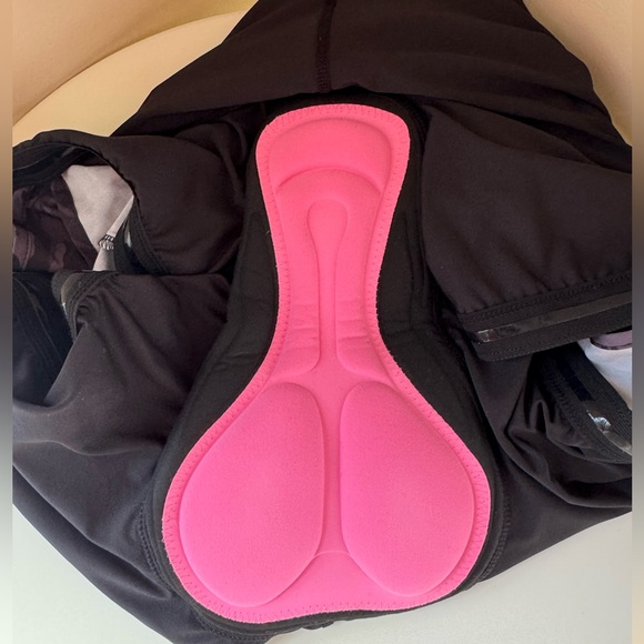 BIKEWA Cycling/Biking Padded Shorts, XL - Picture 8 of 14